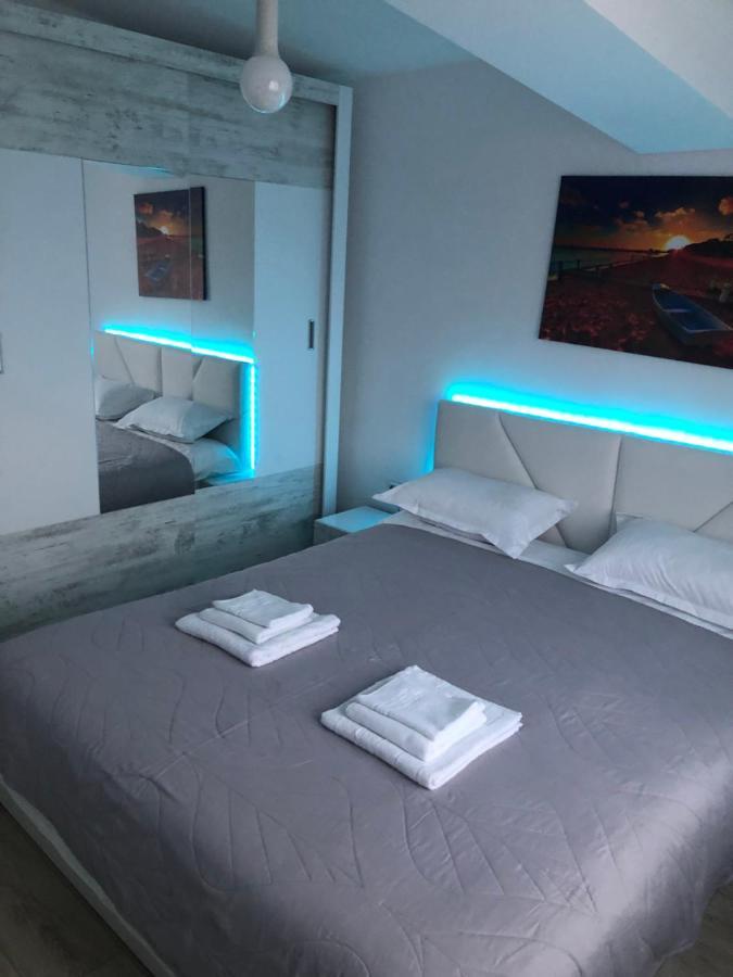 Ferienwohnung Dreams Escape Craiova Exterior foto