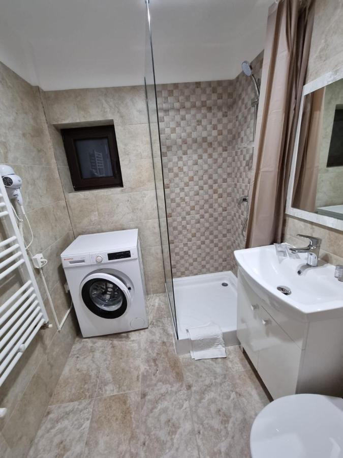 Ferienwohnung Dreams Escape Craiova Exterior foto