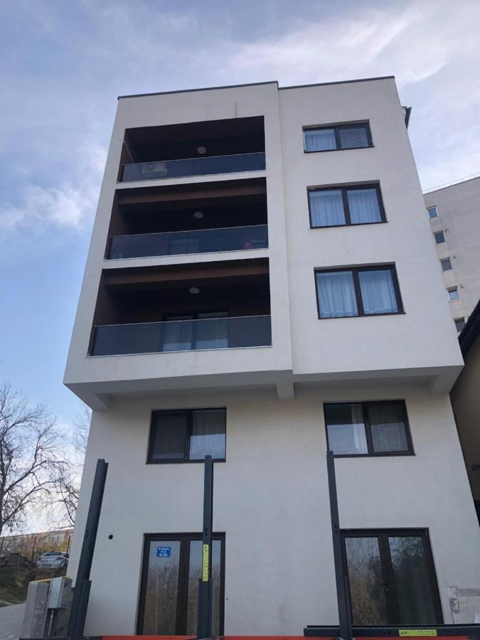 Ferienwohnung Dreams Escape Craiova Exterior foto